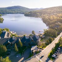 Entourage sur-le-Lac Resort