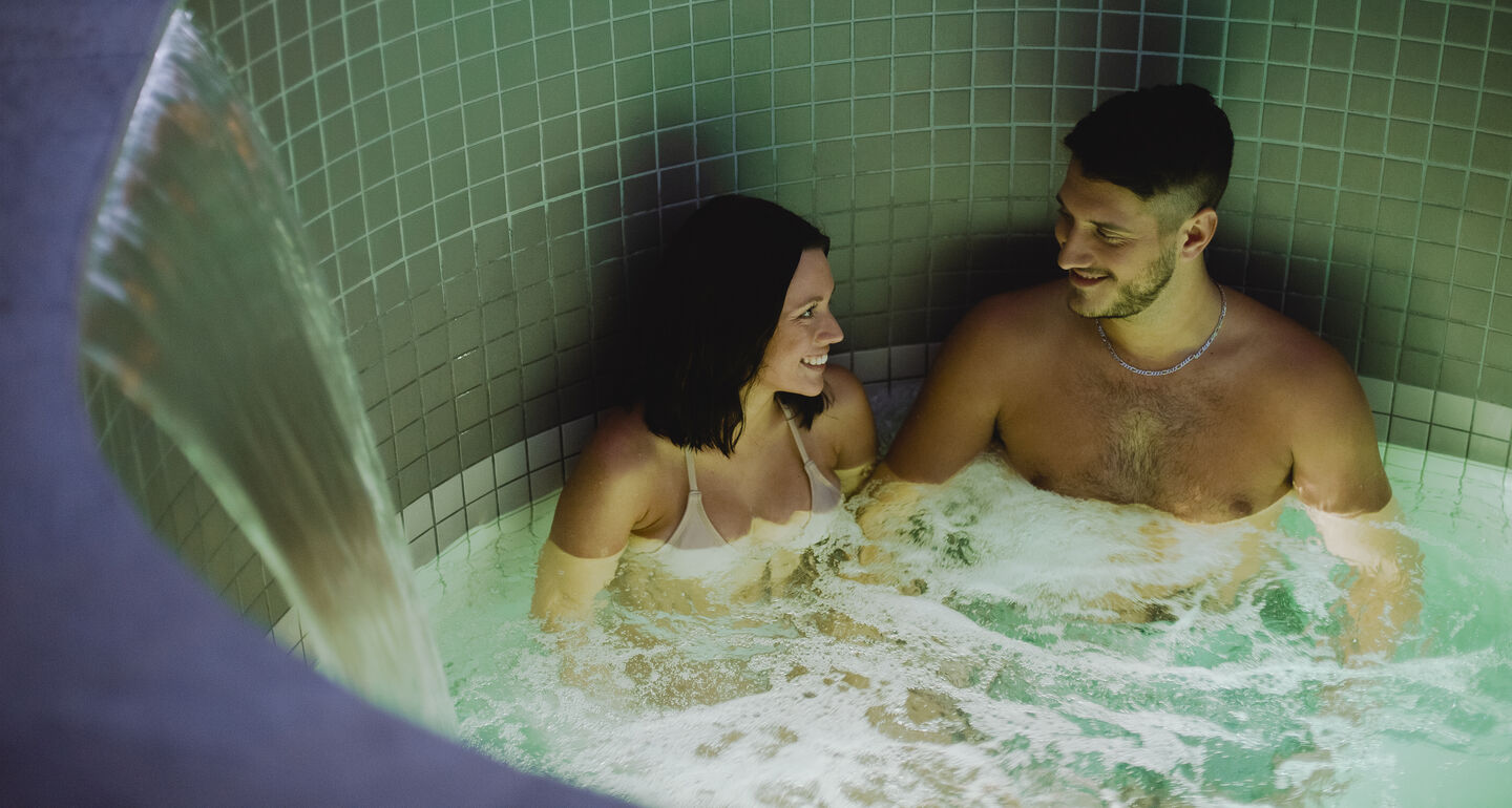 Origine-hôtels-couple-spa