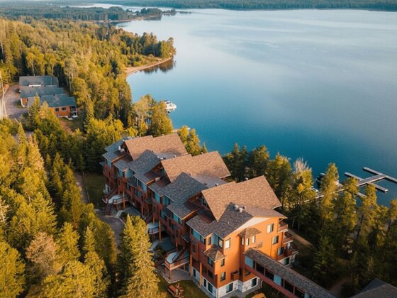 Auberge du Lac Taureau - Lanaudière - Outdoor Getaway
