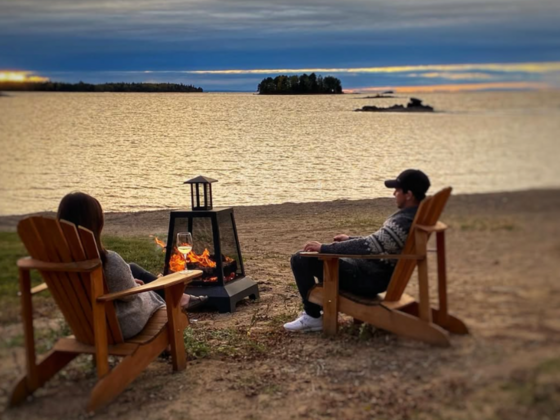 Auberge des îles - Saguenay lac Saint-Jean - Romantic Sunset by the lake