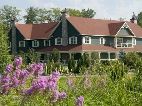 Le Baluchon Éco-villégiature - Mauricie - Romantic Getaway