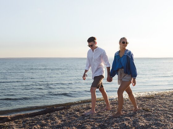 Manoir Belle Plage - Gaspésie - relaxing by the sea