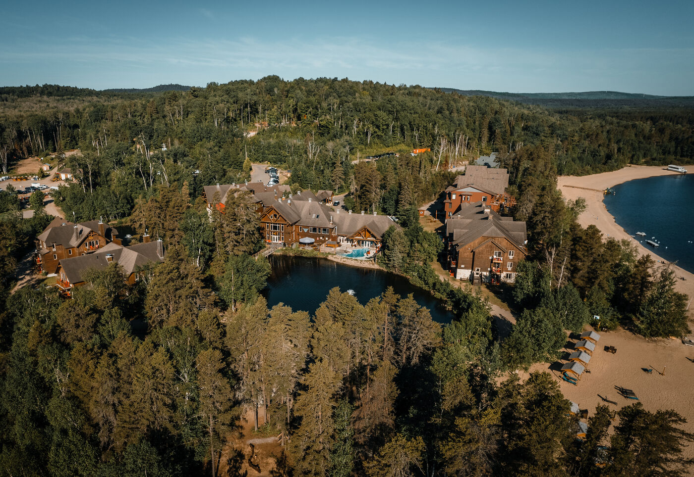 Auberge du Lac Taureau - Lanaudière - lake