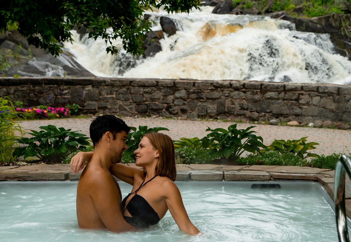 Le Moulin Wakefield Hôtel & Spa - Outaouais - Romance by the falls