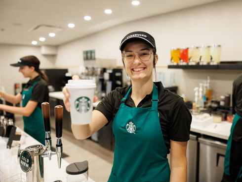 Hôtel Levesque Bas-Saint-Laurent café Starbucks