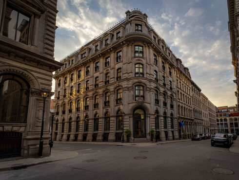 Hôtel Saint-Sulpice - Montréal - architecture vieux-montréal