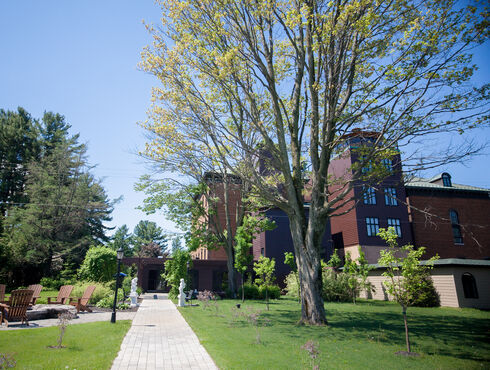 Hôtel Montfort Centre-du-Québec jardins