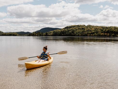 Le Grand Lodge Mont-Tremblant Laurentians kayak