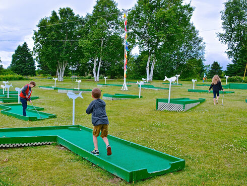 Hôtel Cap-aux-Pierres Charlevoix mini golf