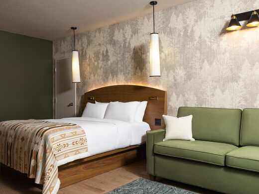 Chambre Wendat (Queen et divan-lit)