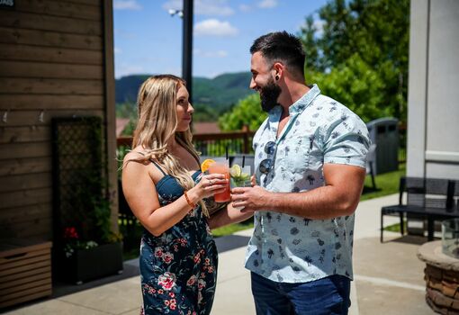 AX Hôtel - Laurentides, Mont-Tremblant - Romance printanière