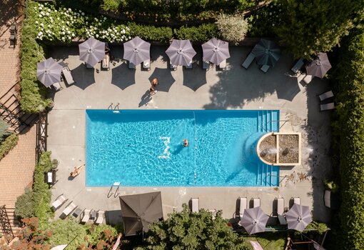 Hôtel Château-Bromont - Cantons-de-l'Est - Piscine extérieure